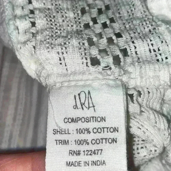 dRA Los Angeles white cotton asymmetrical midi dress - Picture 9 of 9